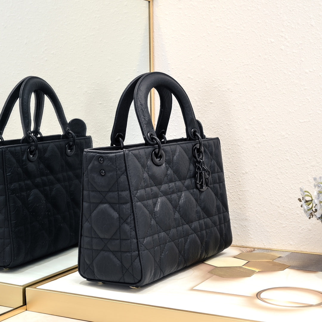 1XD438BDE Stylish leather bag