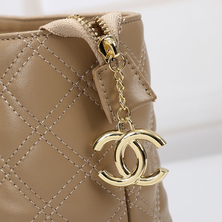55C2BDE Stylish leather bag 