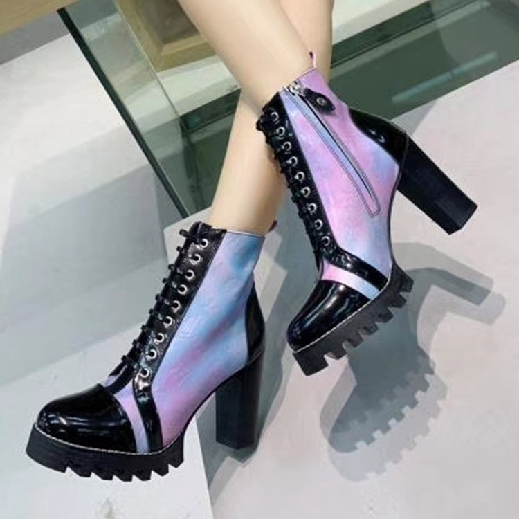 2E13ZDE Stylish Boots