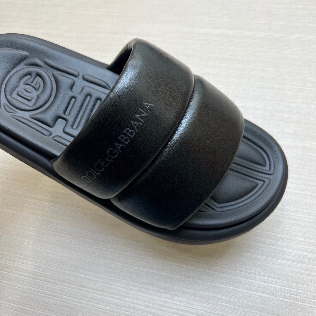 535ZA268ZDE Stylish Slippers