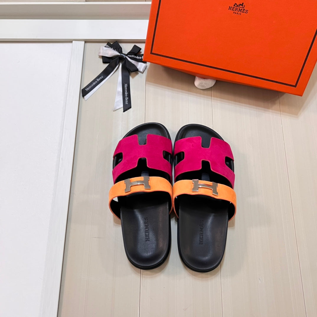 14H207ZDE Stylish Slippers