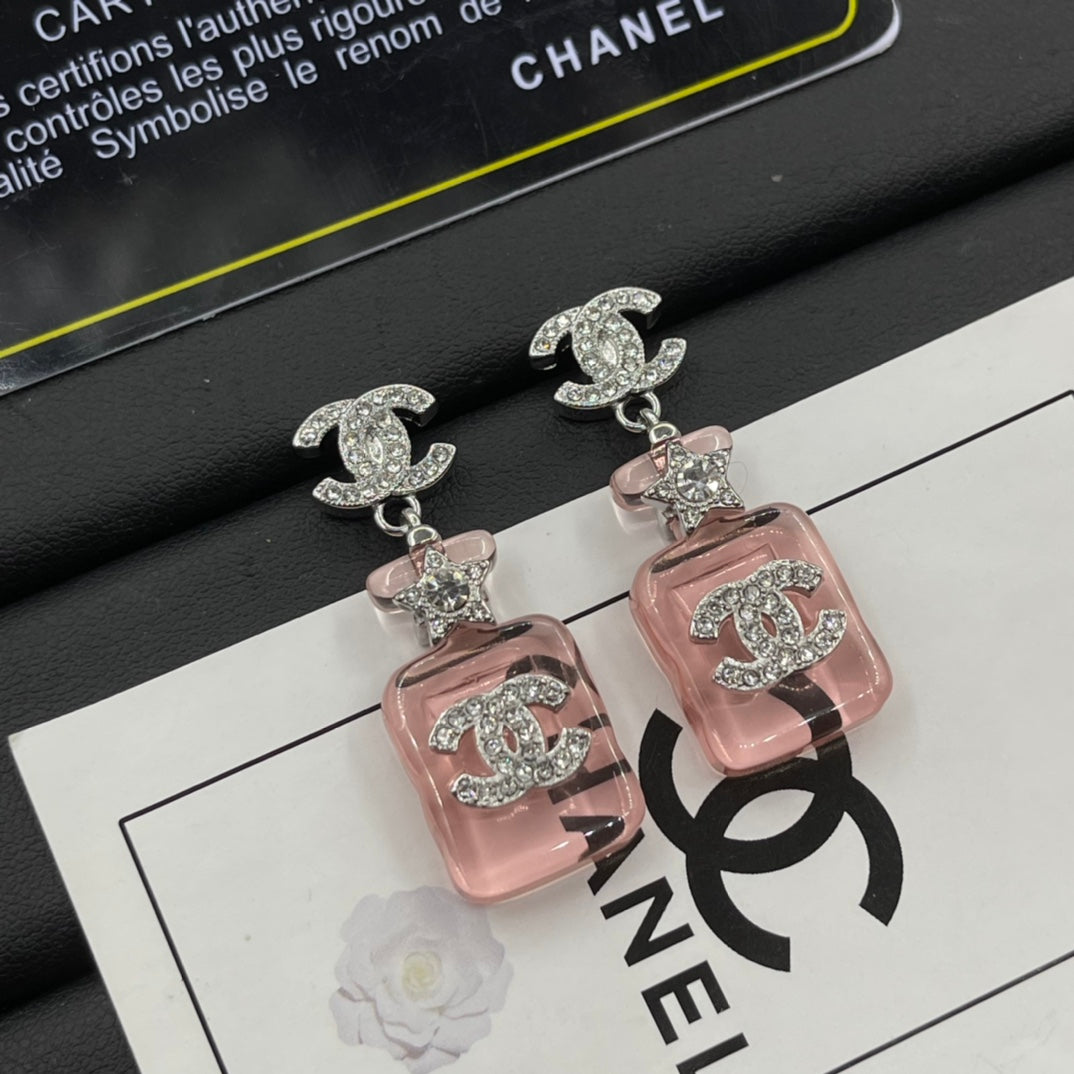 14C258EDE Stylish Earrings