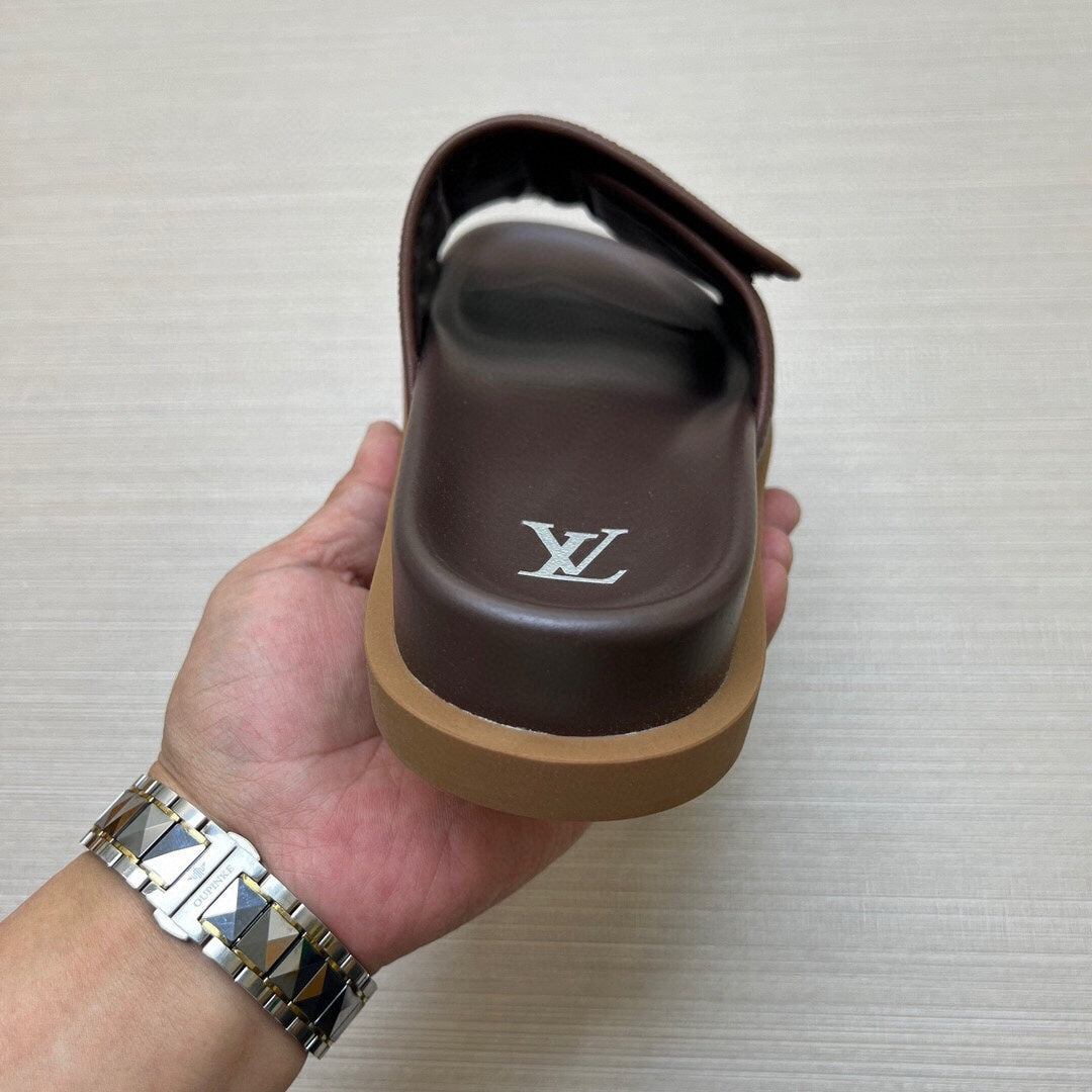 5WE245ZDE Stylish Slippers