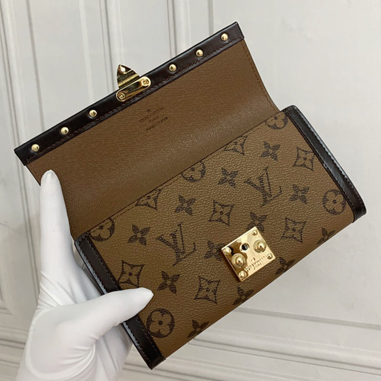 AE10BDE Stylish leather wallets