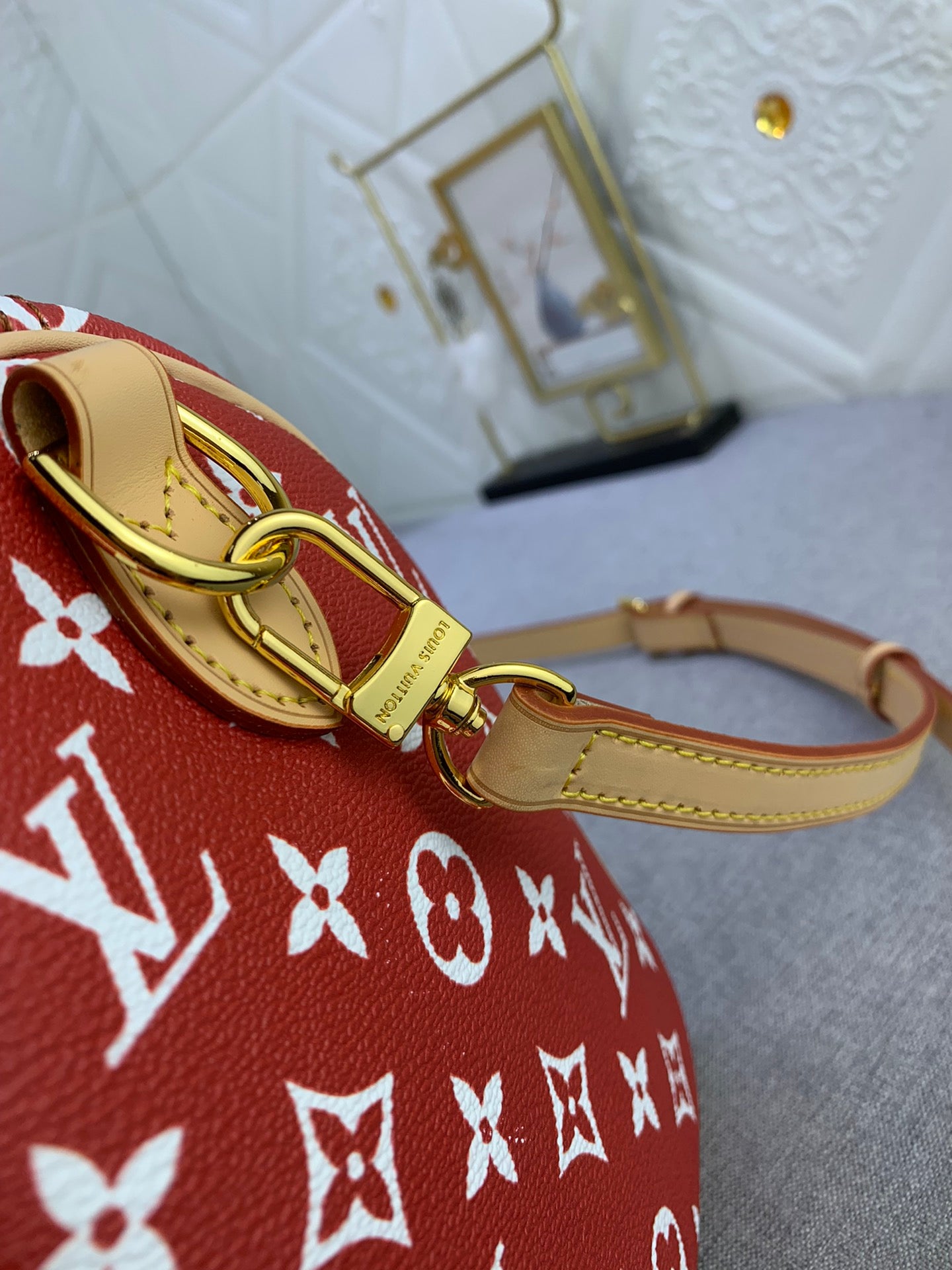 2XE268BDE Stylish leather bag 