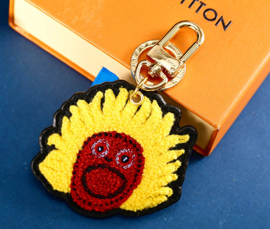 3RE11ADE Stylish key closure