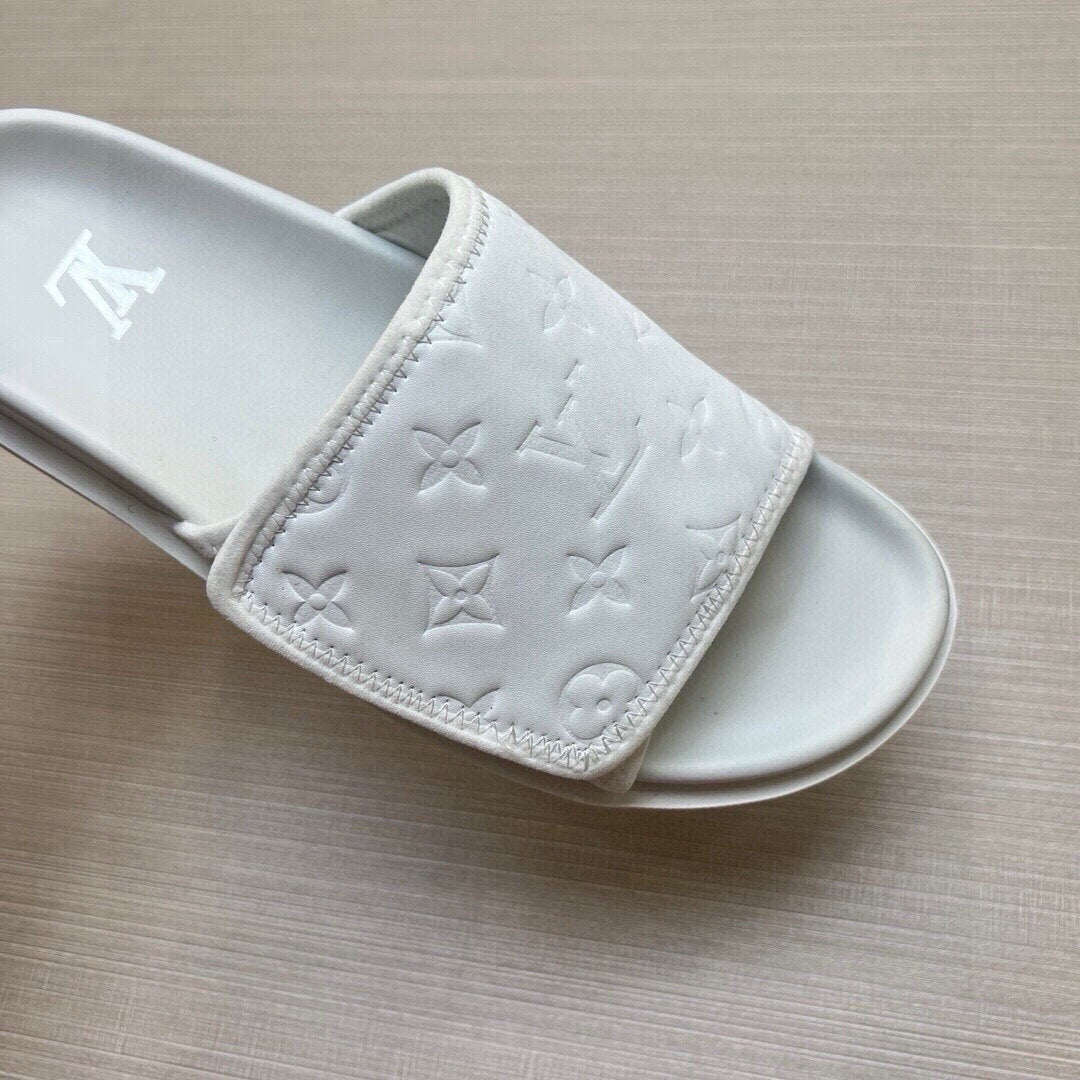 5QE5ZDE Stylish Slippers