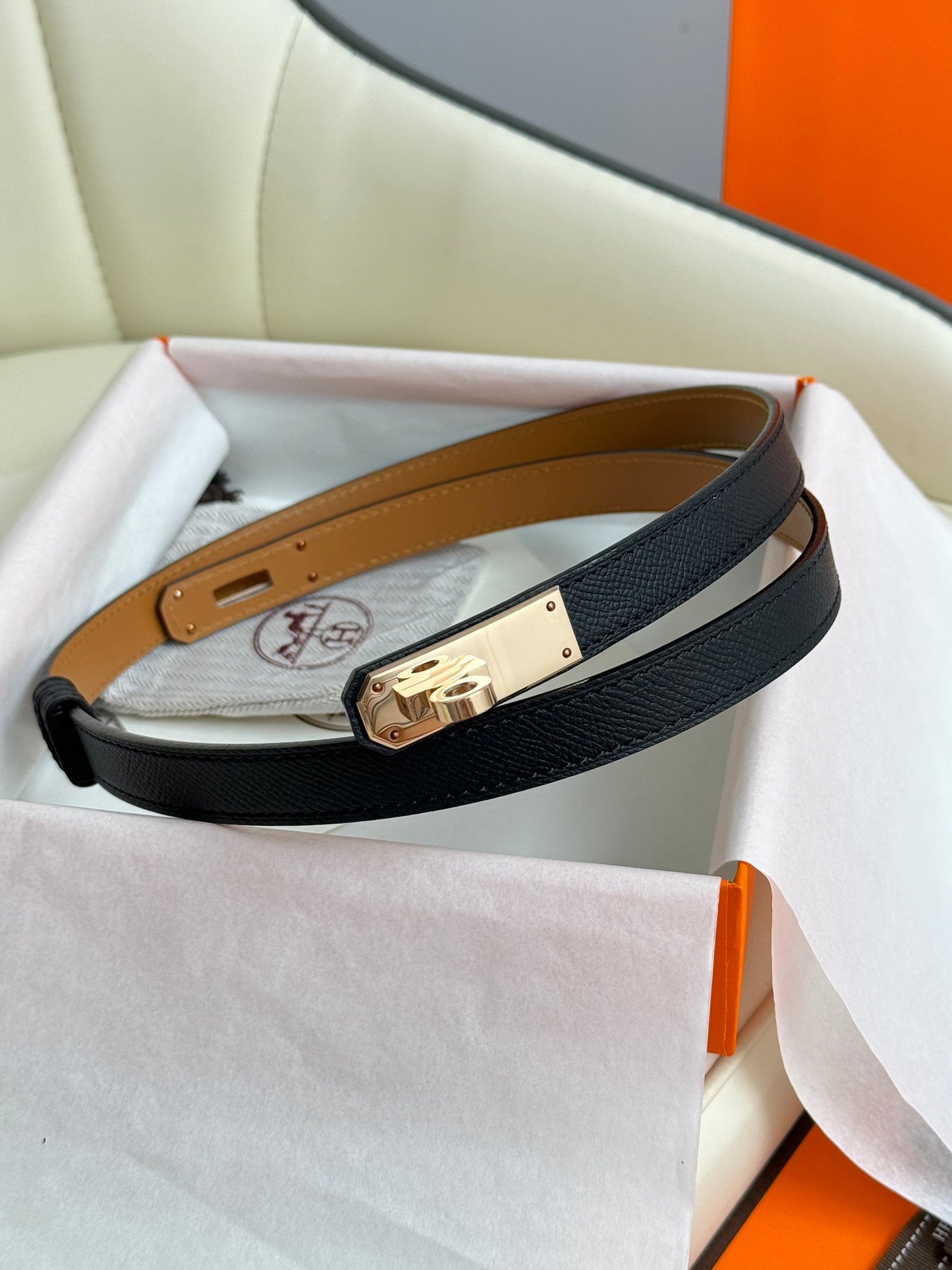 1WH196PDE Stylish  High quality leather belt With full package
