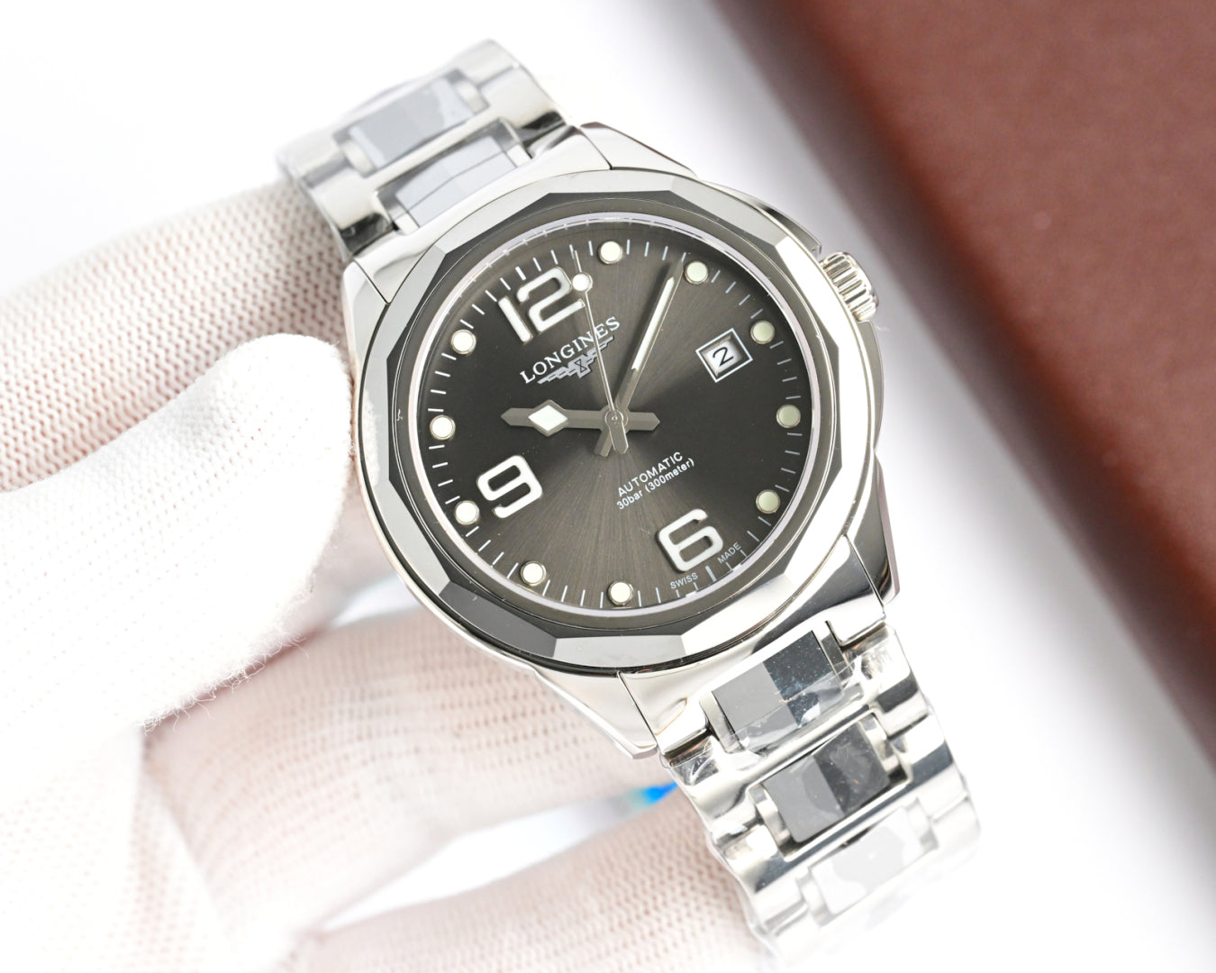 255RA38LDE Stylish Watches
