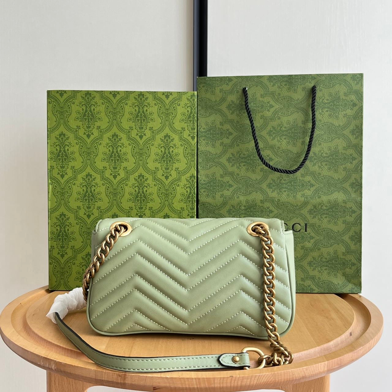 1XB283BDE Stylish leather bag 