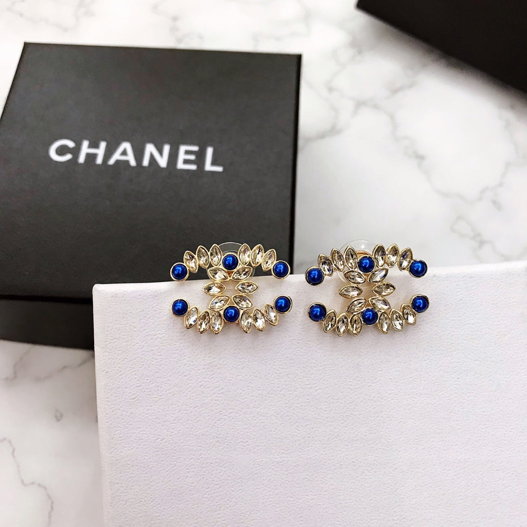 14C85EDE Stylish Earrings