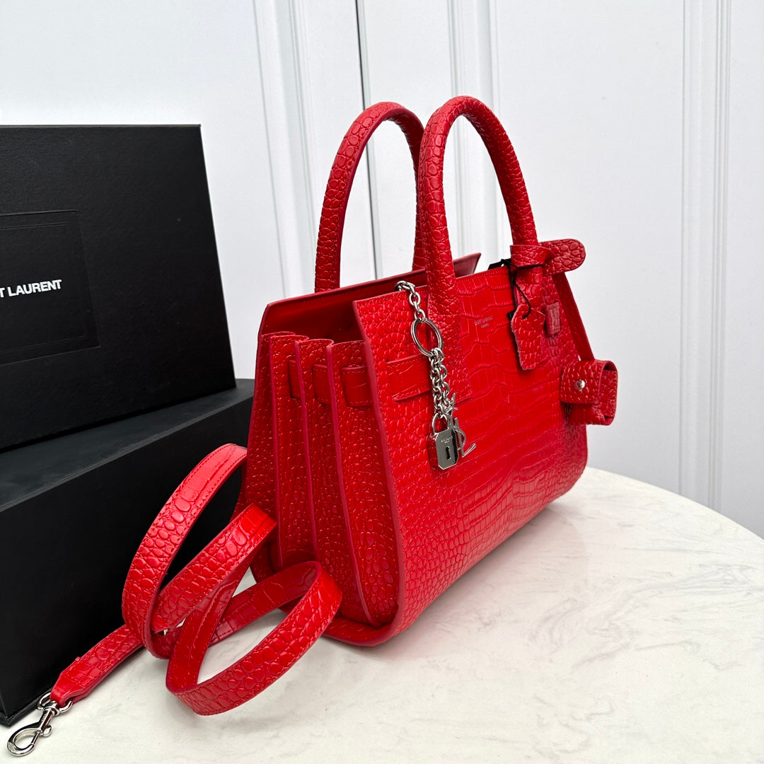 1XSL268BDE Stylish leather bag 