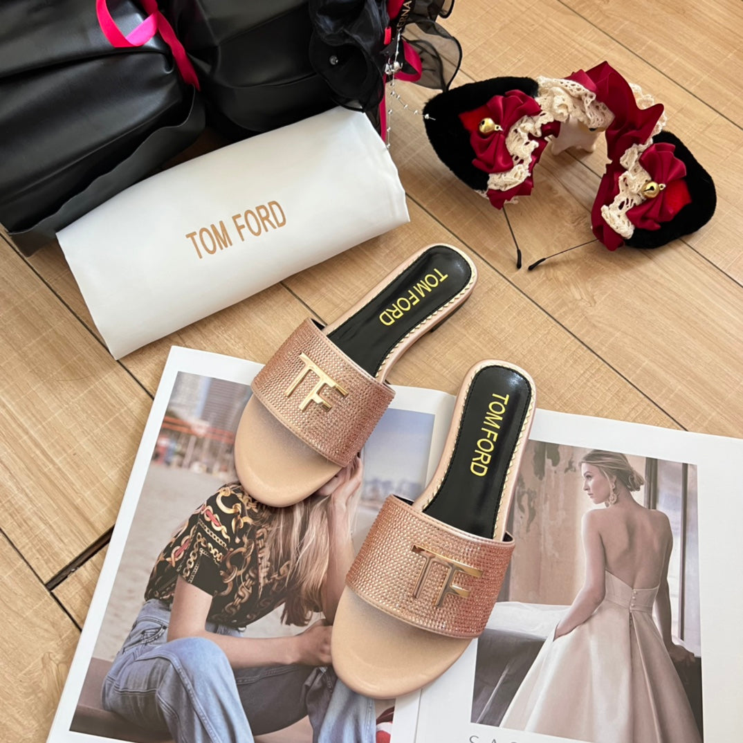 14A89ZDE Stylish Slippers