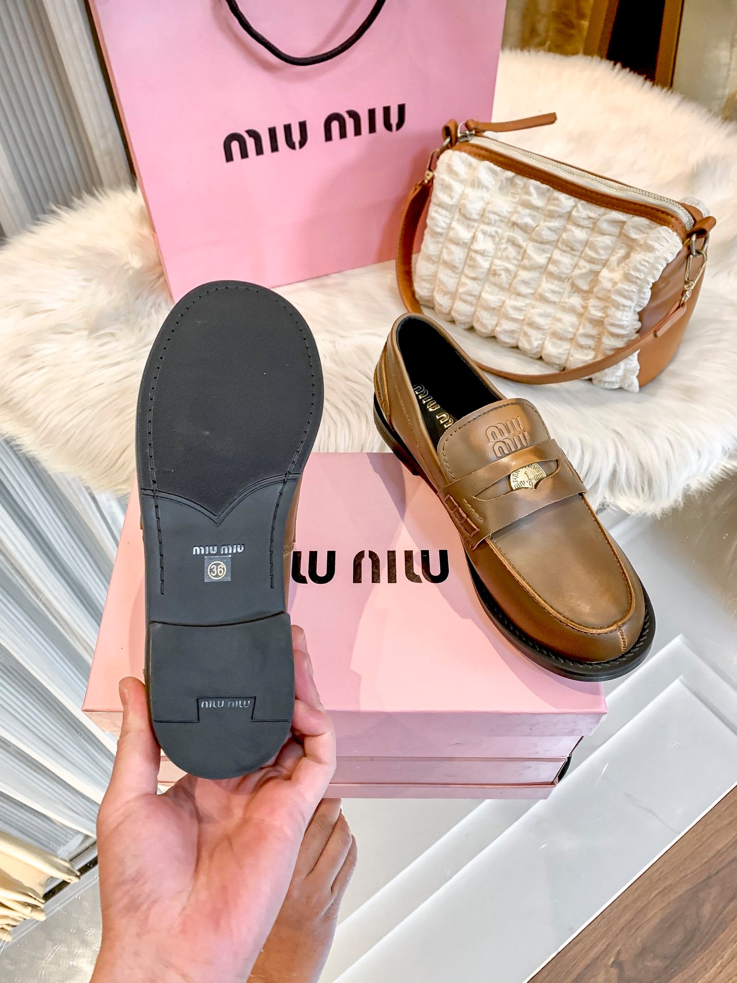 1WA262ZDE Stylish Casual shoes