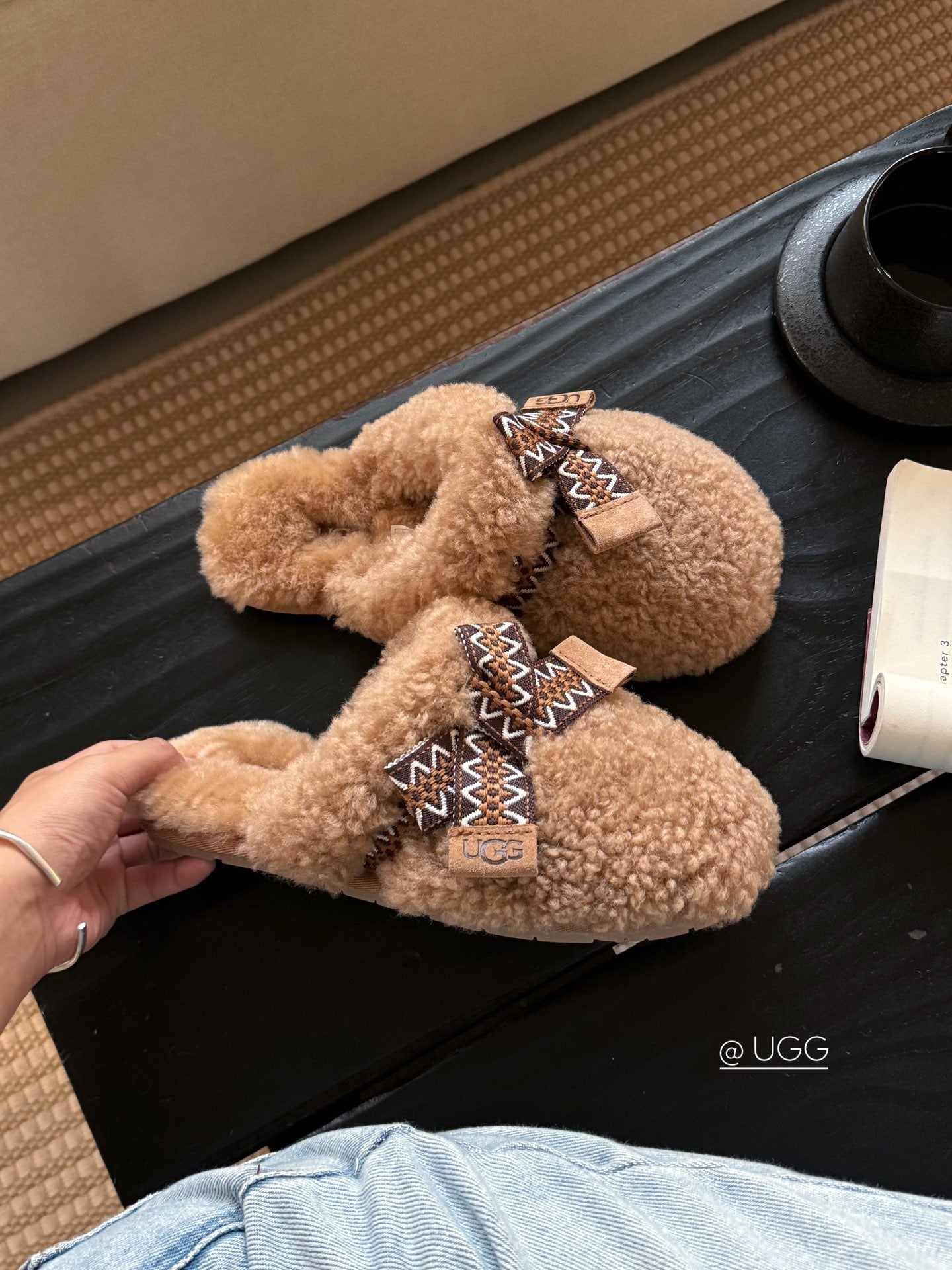 1JU11ZDE Stylish Slippers