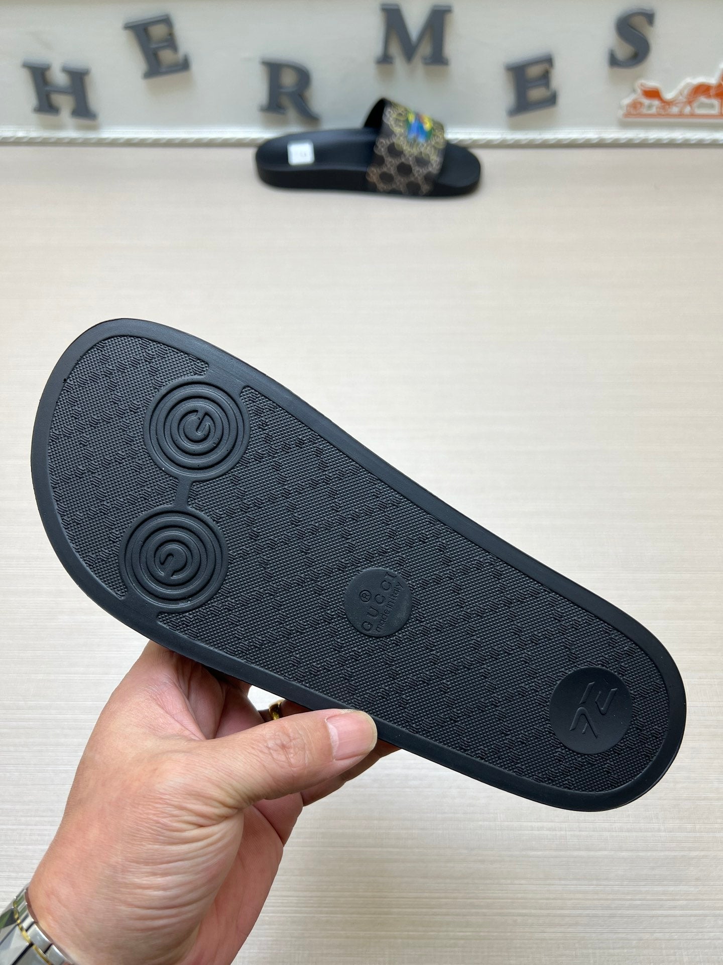 5LB233ZDE Stylish Slippers