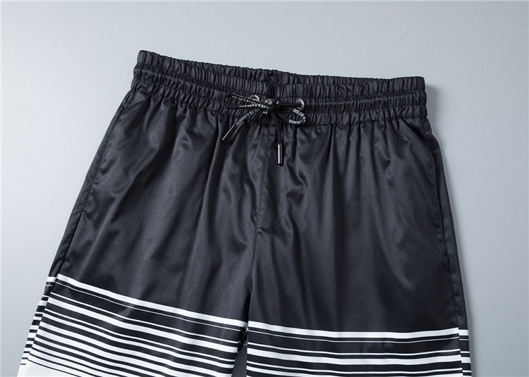 145RA77UDE Stylish shorts