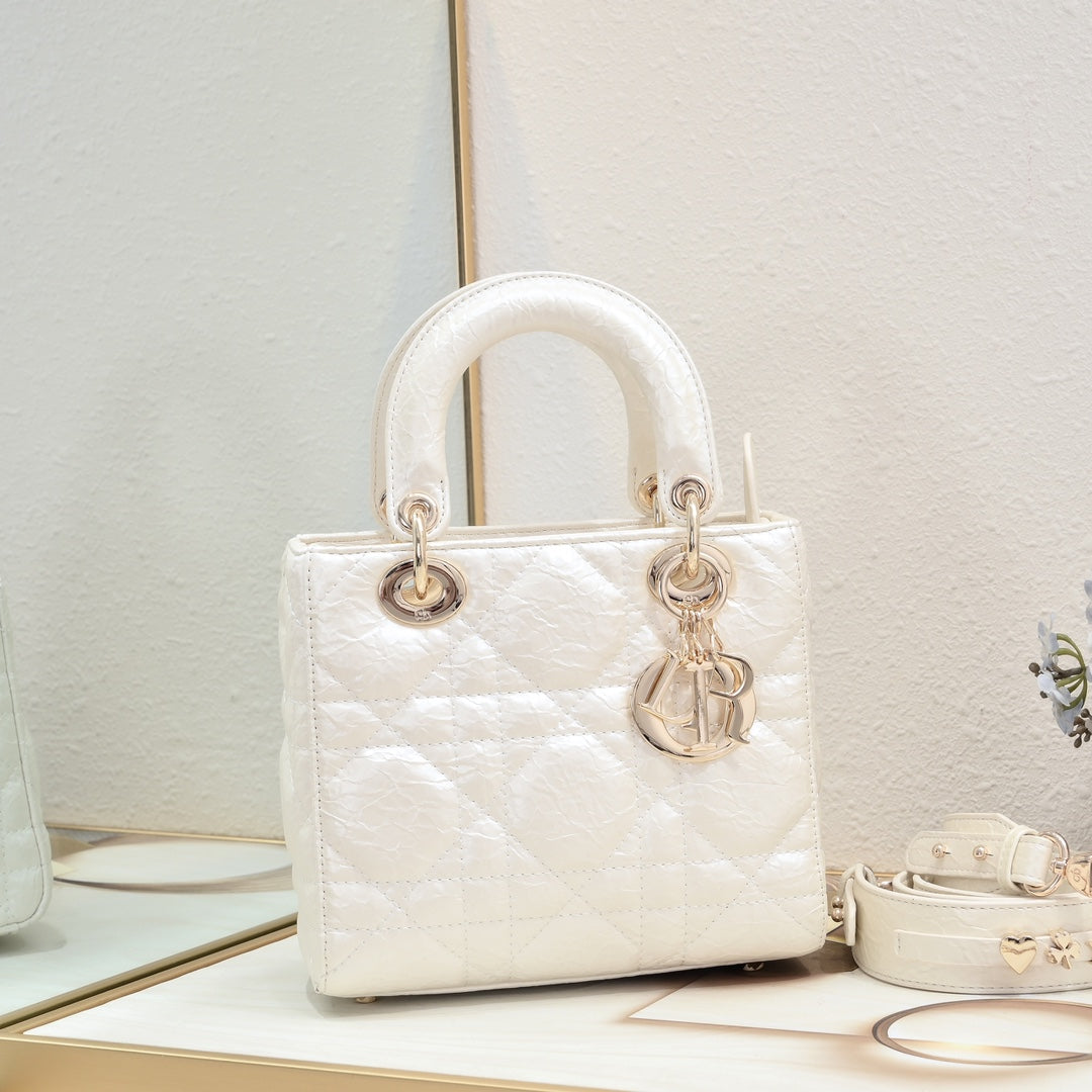 1XD438BDE Stylish leather bag