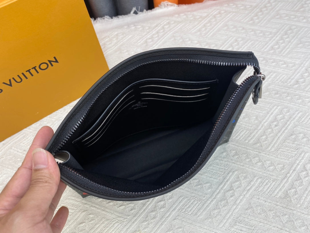 1XE386BDE Stylish leather bag