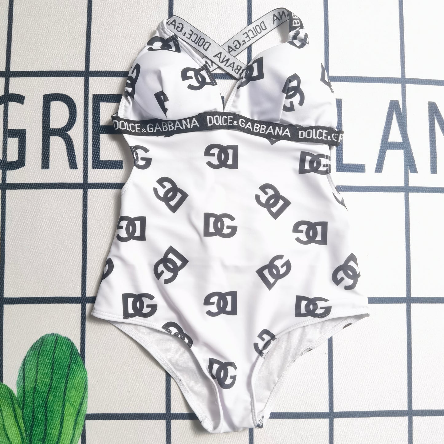 14A296YDE Stylish Bikini swimsuit