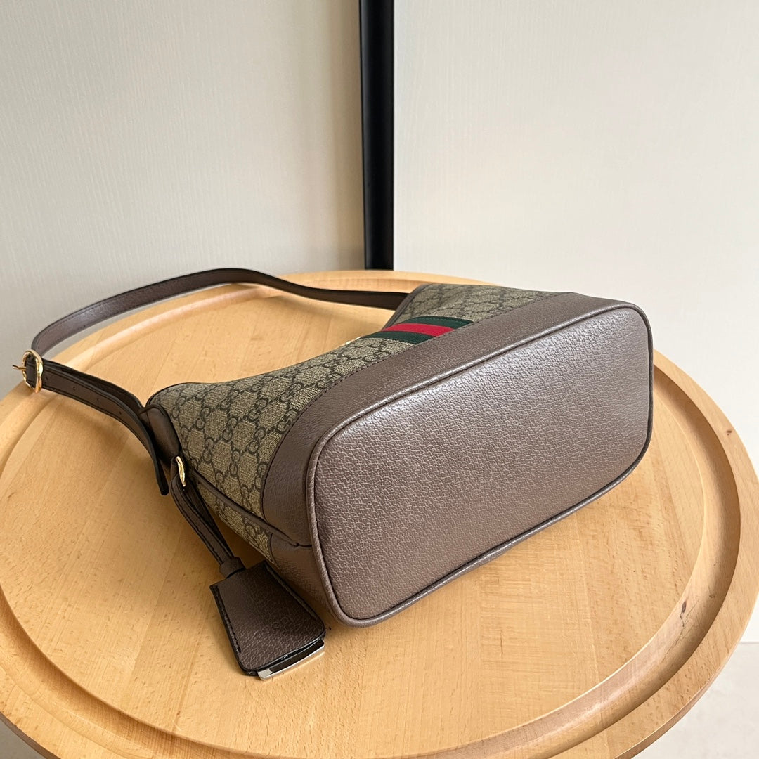 2XB266BDE Stylish leather bag 