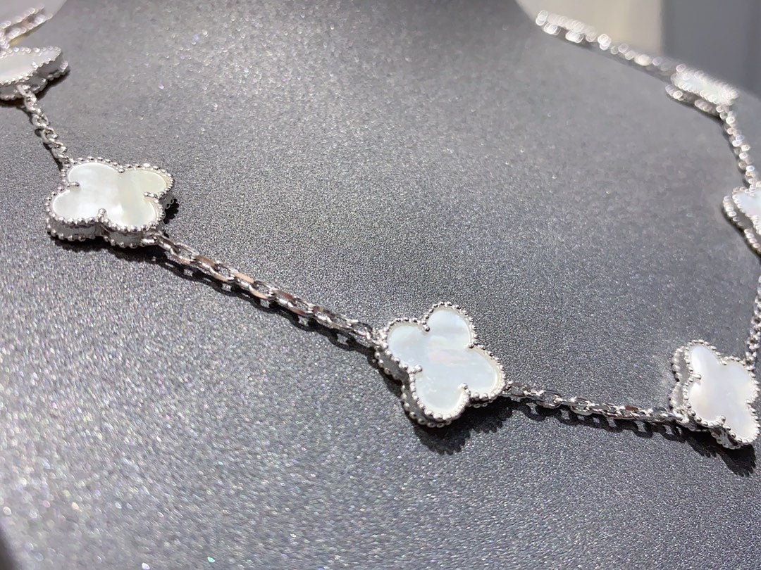 5XVA181XDE Stylish 10 flowers necklaces