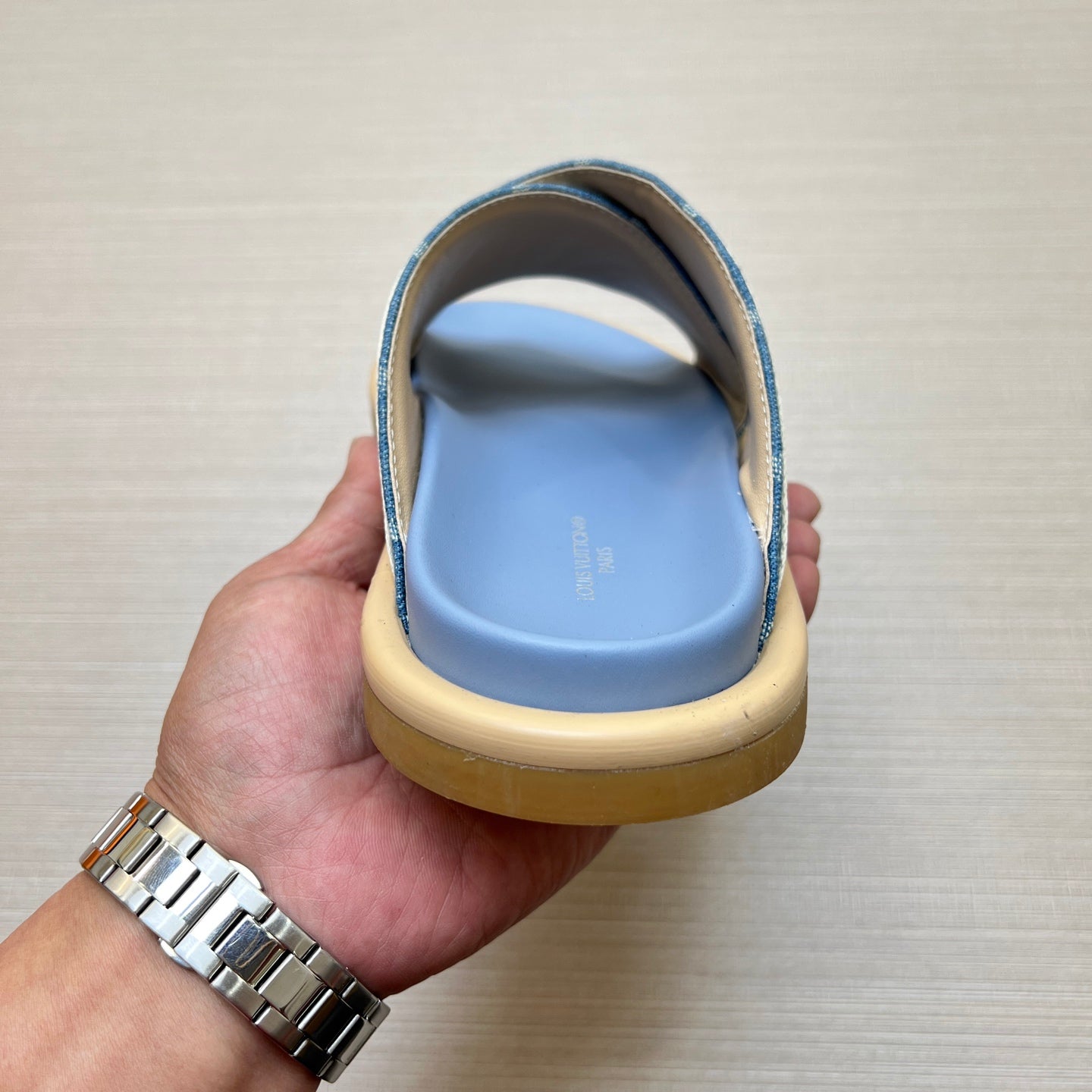 535ZE272ZDE Stylish Slippers