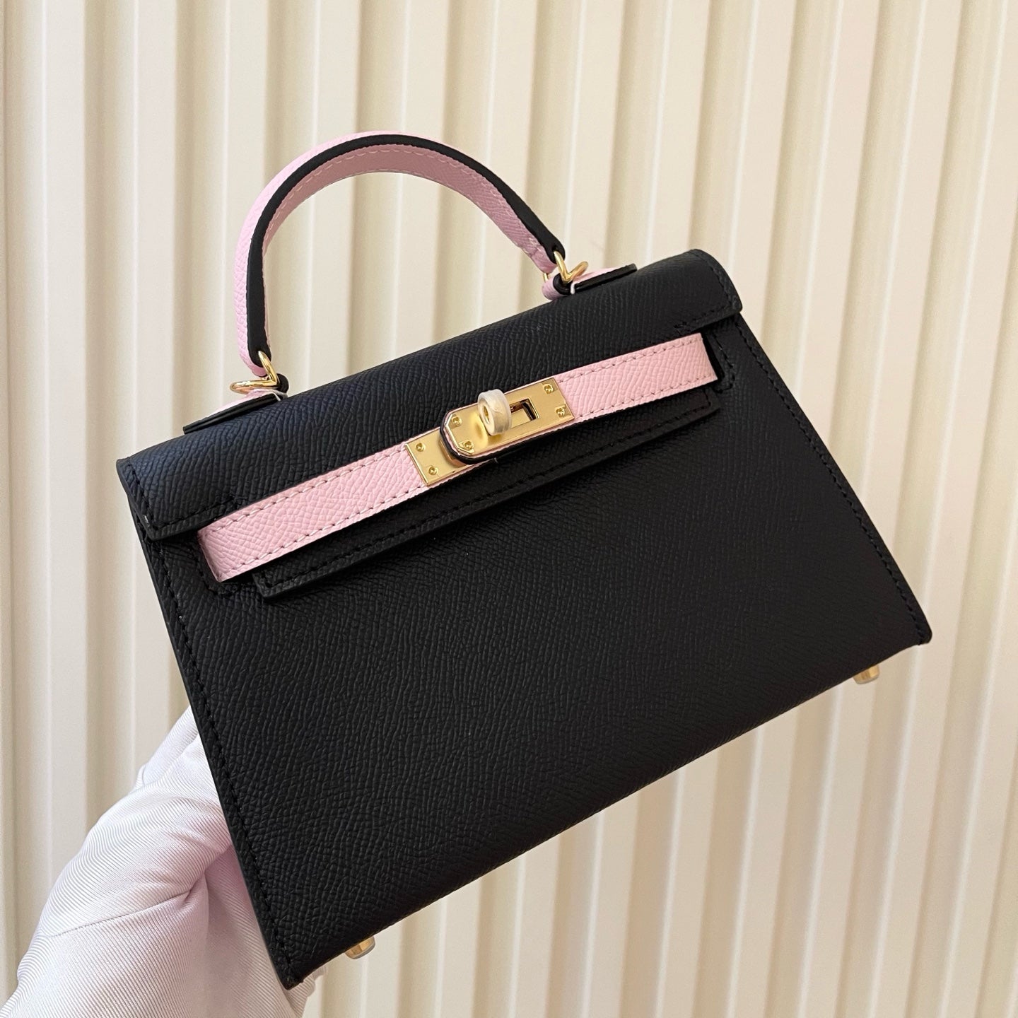 2WH25BDE Stylish leather bag