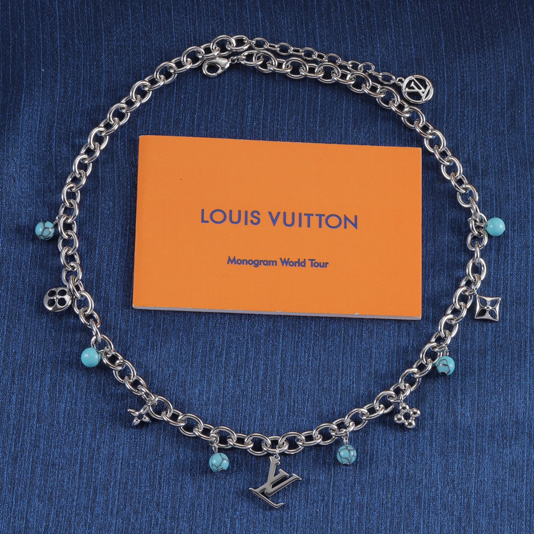 175RE33XDE Stylish Necklaces