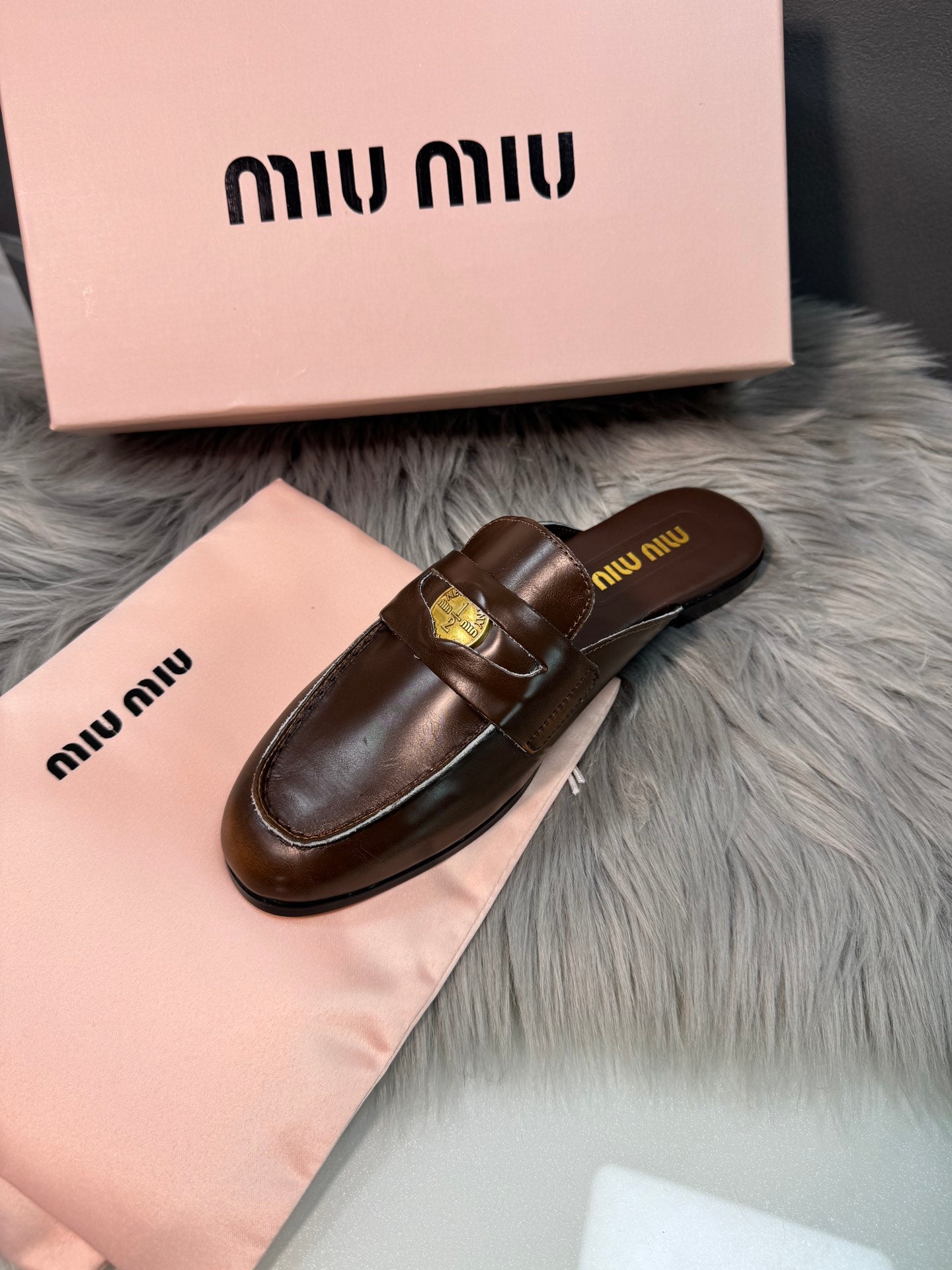 14A175ZDE Stylish sandals