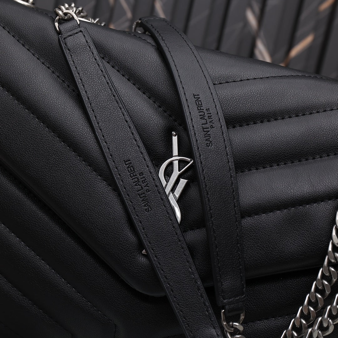 1XSL267BDE Stylish leather bag 