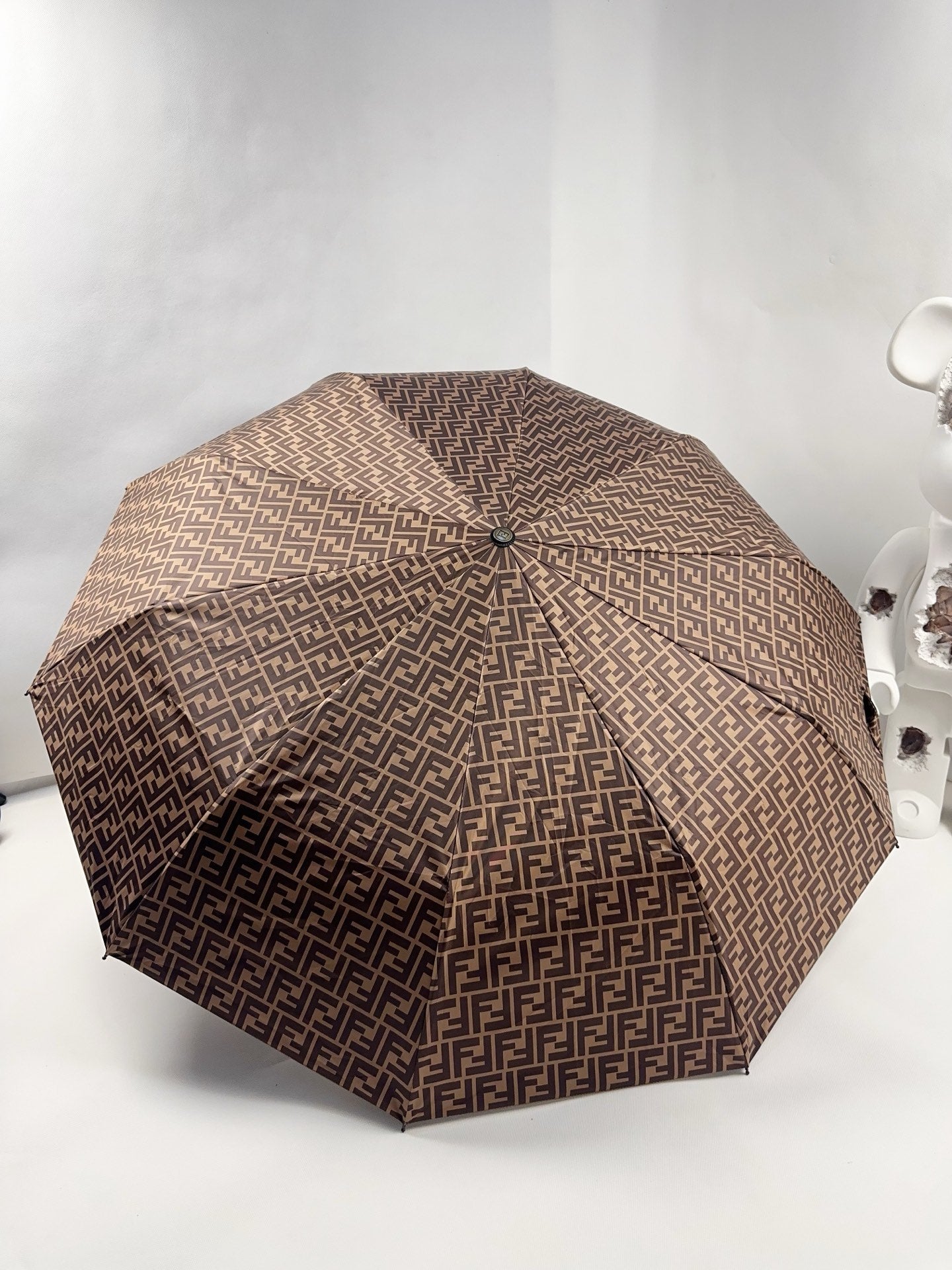 15RF99SDE Stylish UV resistant umbrella
