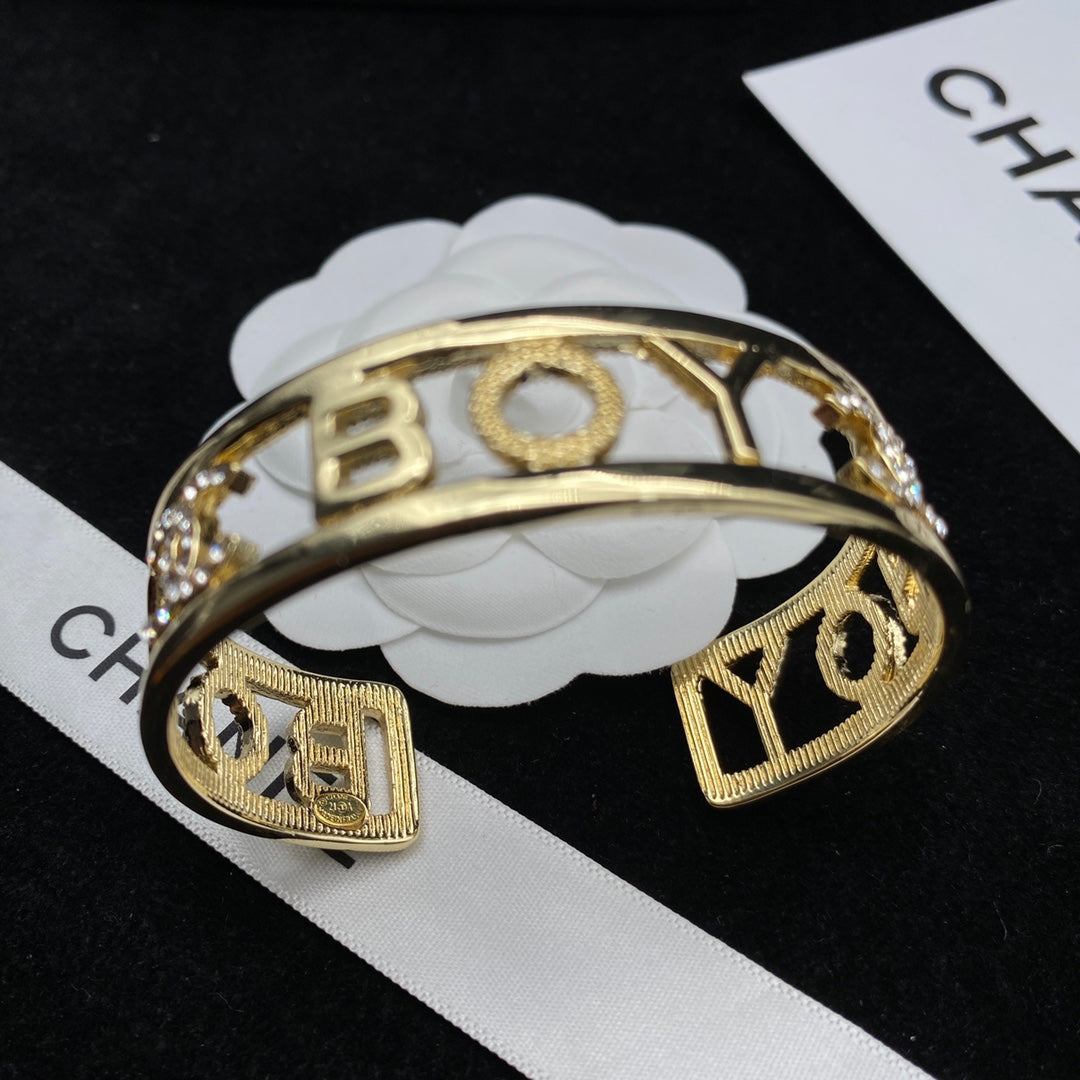 1C217KDE Stylish Bracelets