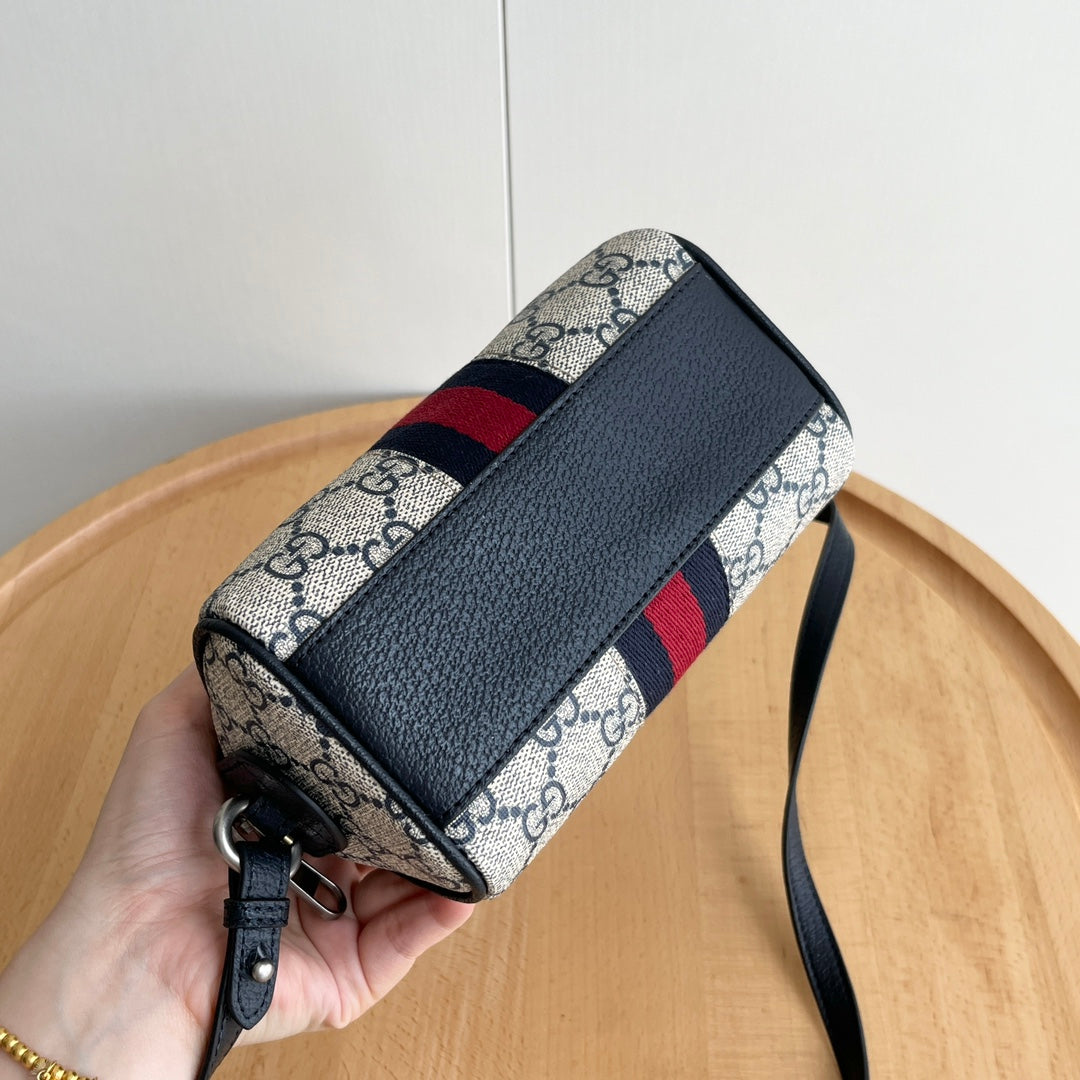 1WB59BDE Stylish leather bag