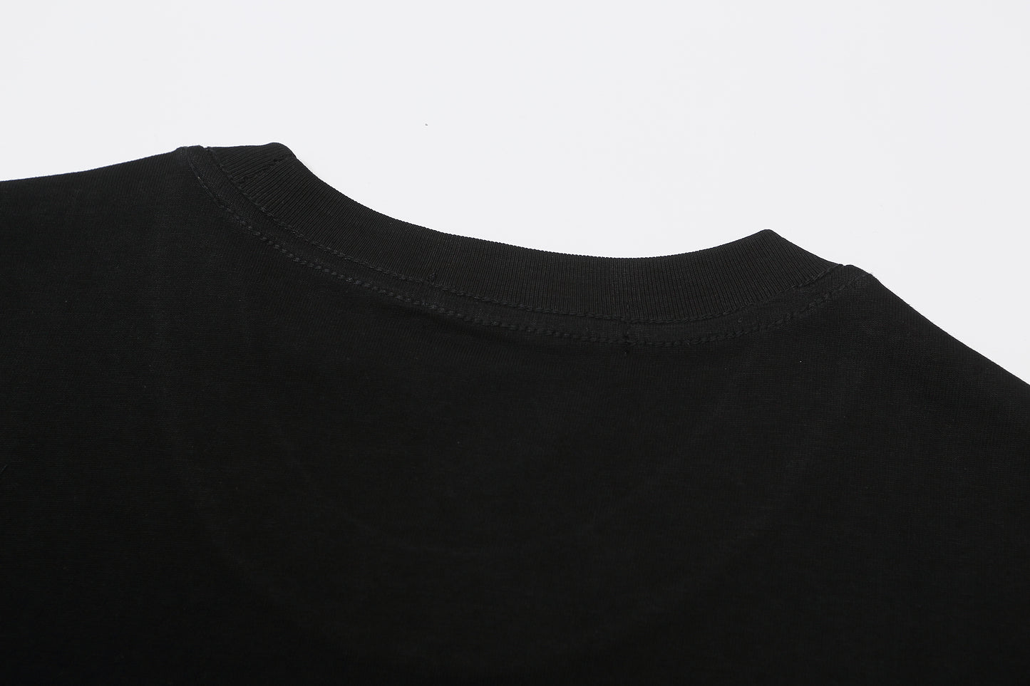 1ZE534UDE Stylish  T-shirts