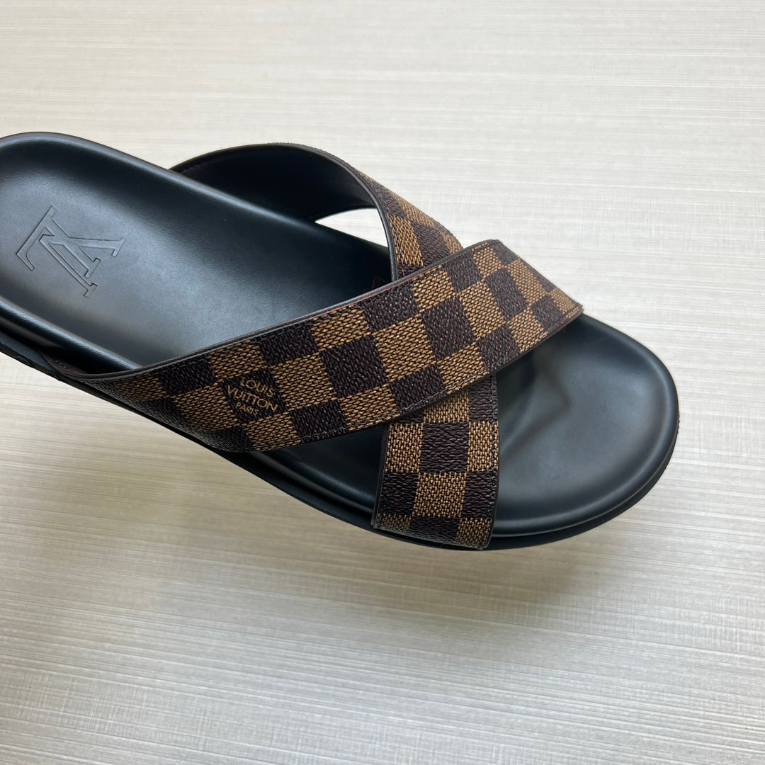 54E60ZDE Stylish slippers