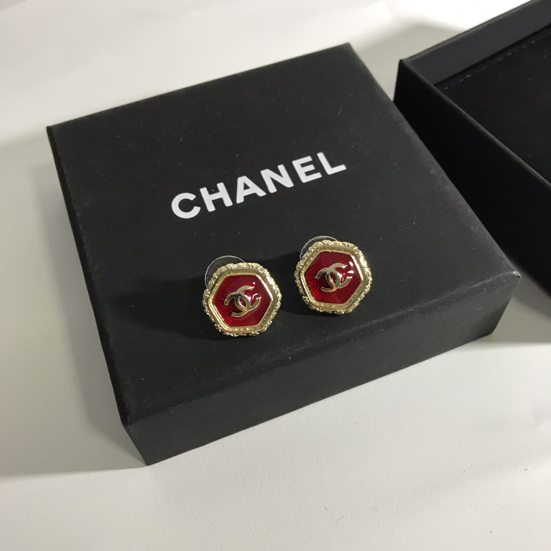 14C96EDE Stylish Earrings