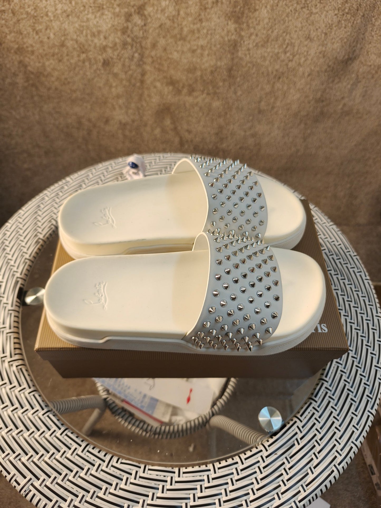 J4A18ZDE Stylish Slippers