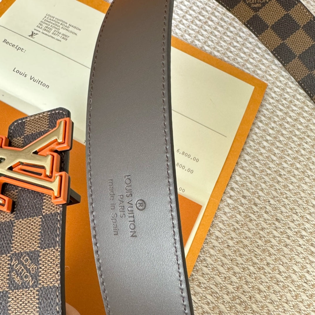 14E56PDE Stylish  High quality belt With full package