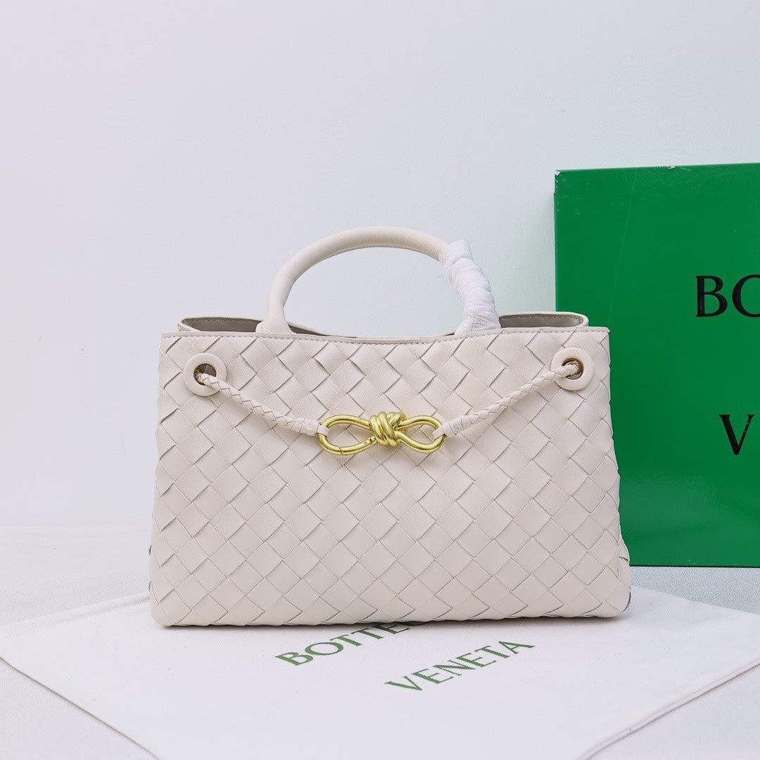 1XA81BDE Stylish leather bag