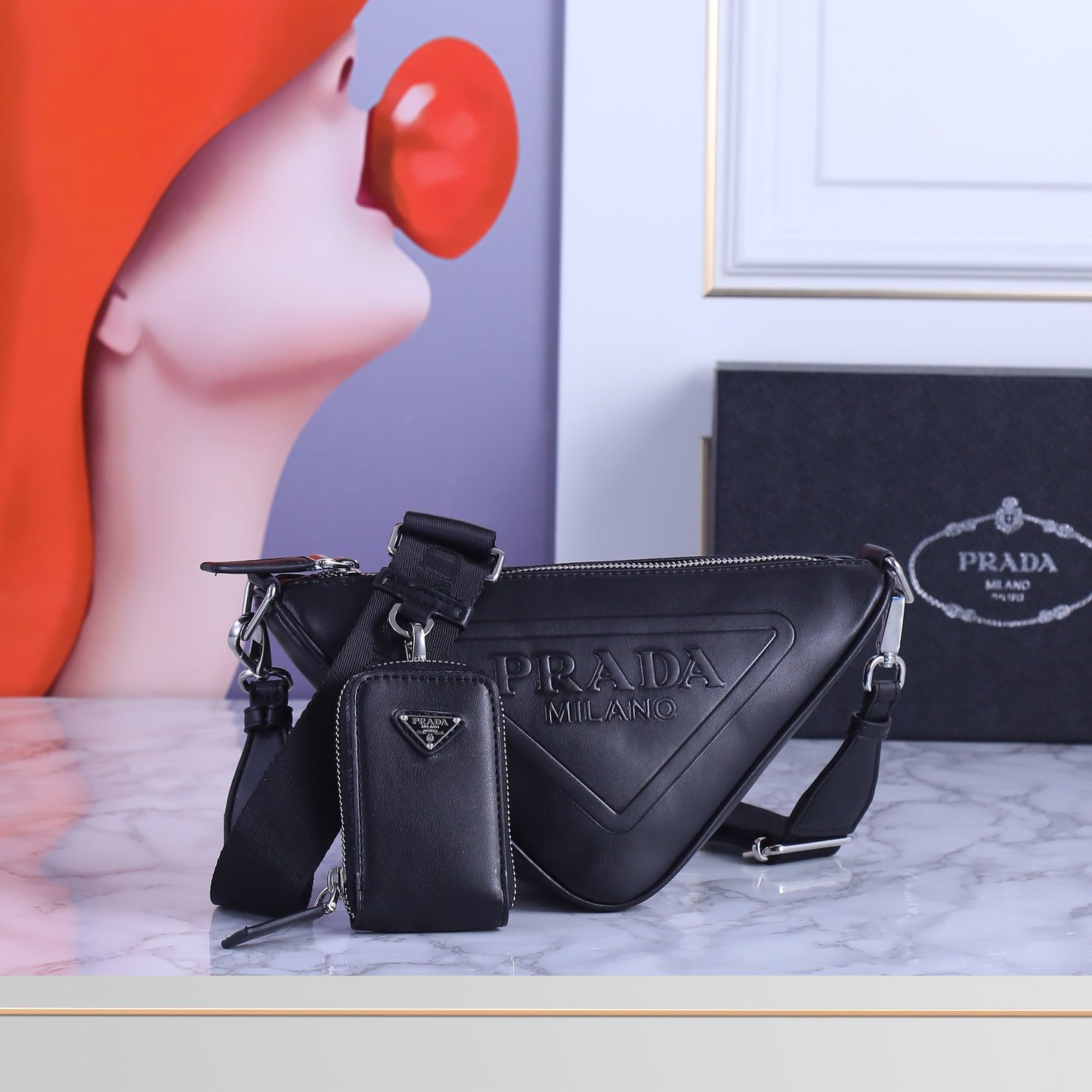 1XPD82BDE Stylish leather bag 