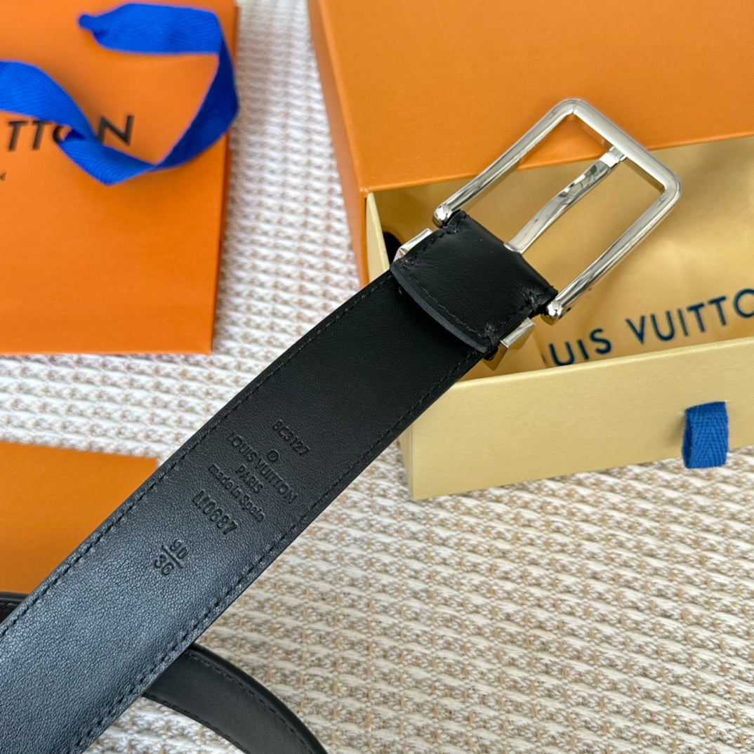 14E53PDE Stylish  High quality belt With full package