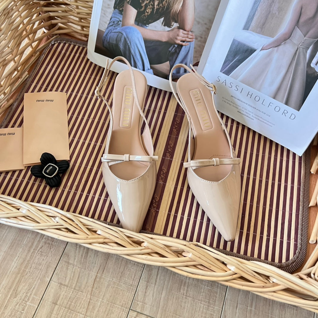 14A200ZDE Stylish High heels Heel height 5cm