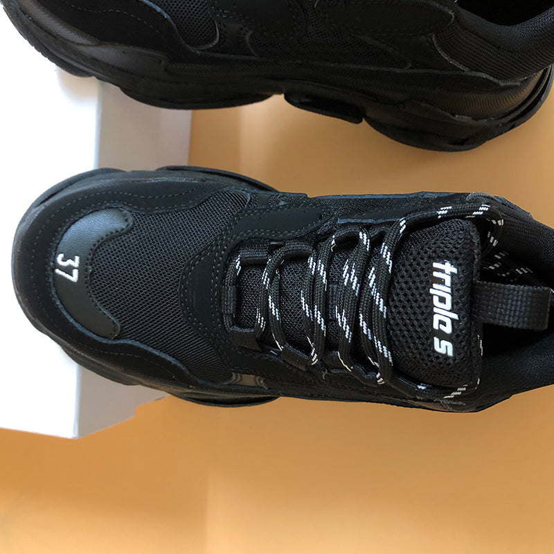 2J17ZDE Stylish Sneakers
