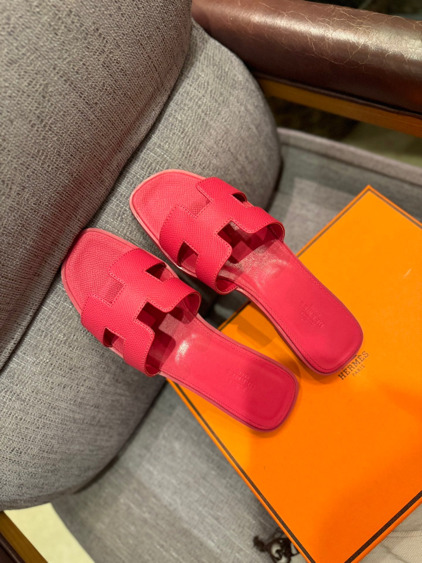 1ZH239ZDE Stylish Slippers