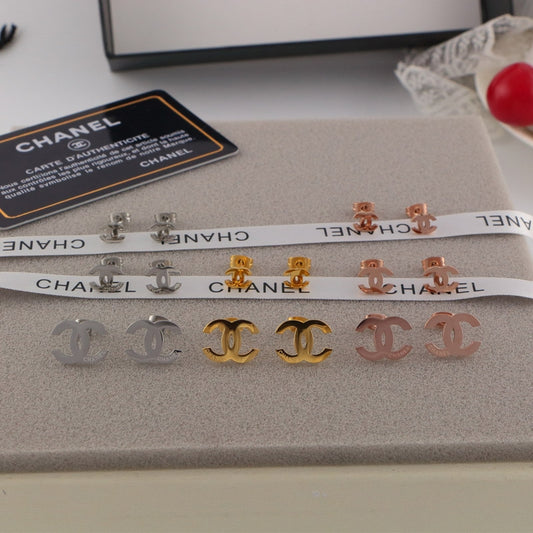 BC16EDE Stylish Earrings