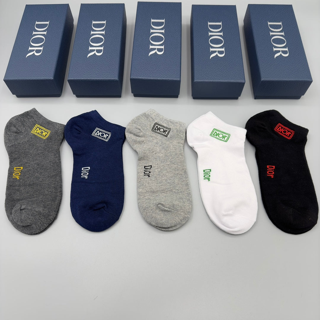 235QD47SDE Stylish socks(5 pairs )