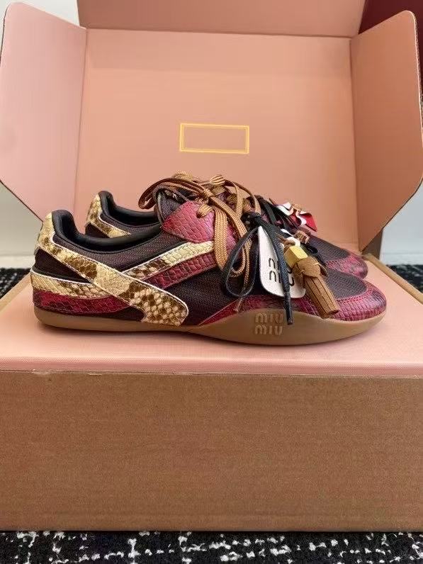255RA12ZDE Stylish leather shoes