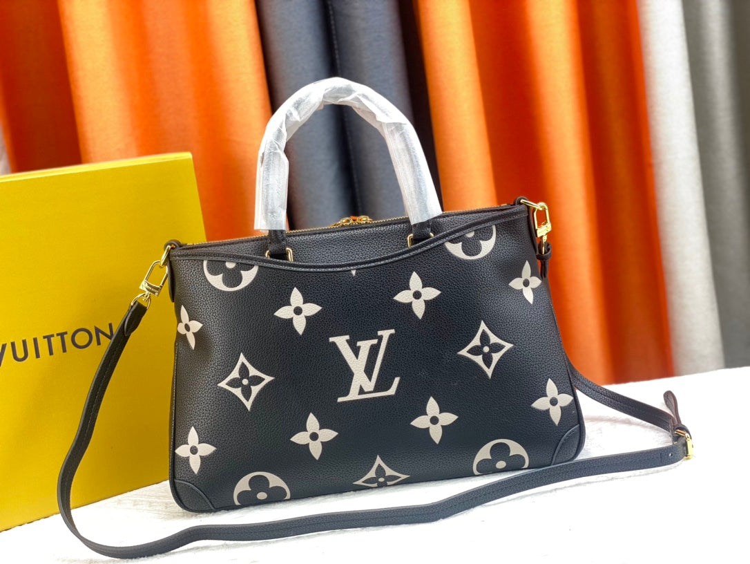 2XE174BDE Stylish leather bag 