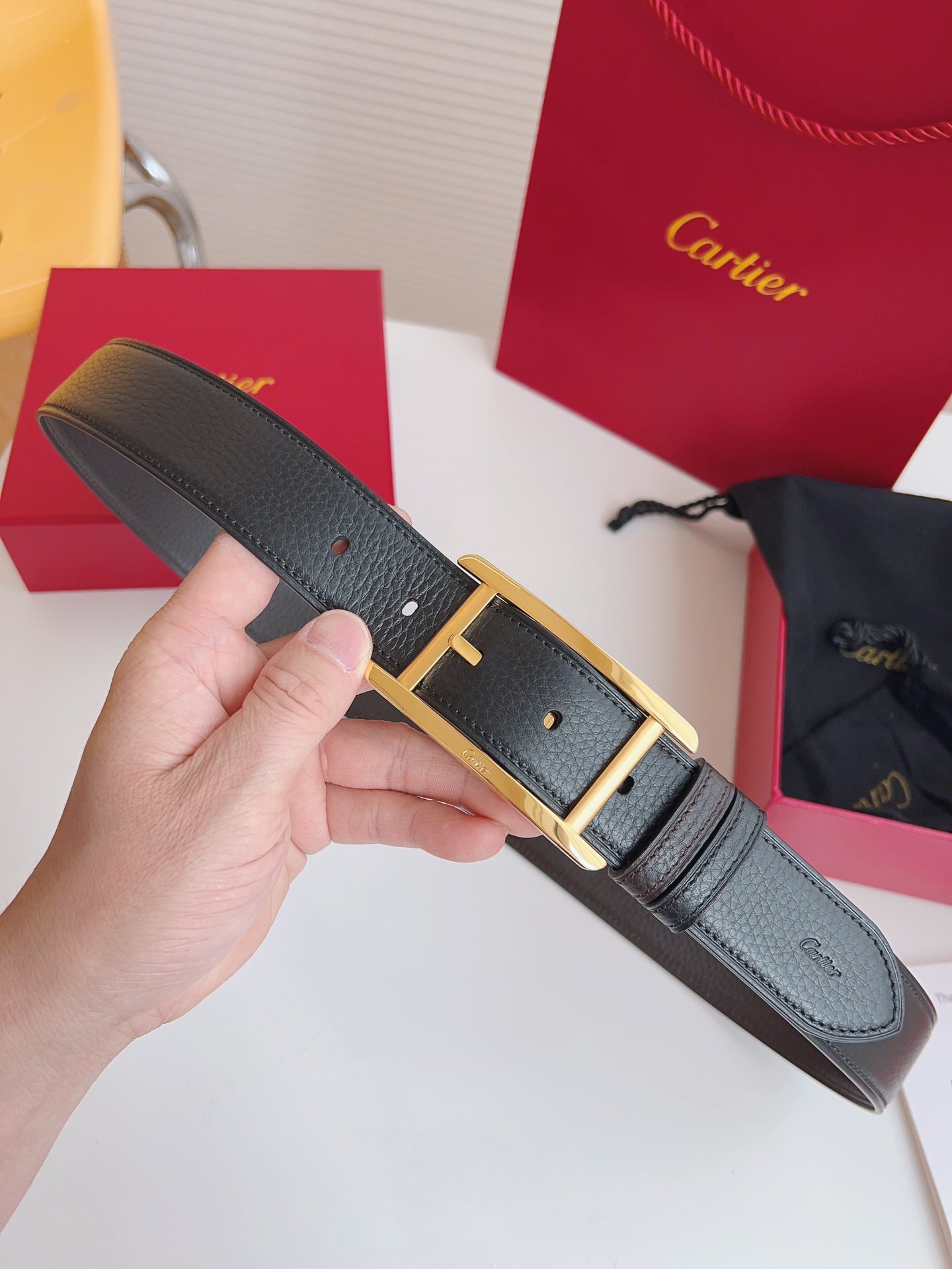 155RK242PDE Stylish  High quality belt With full package